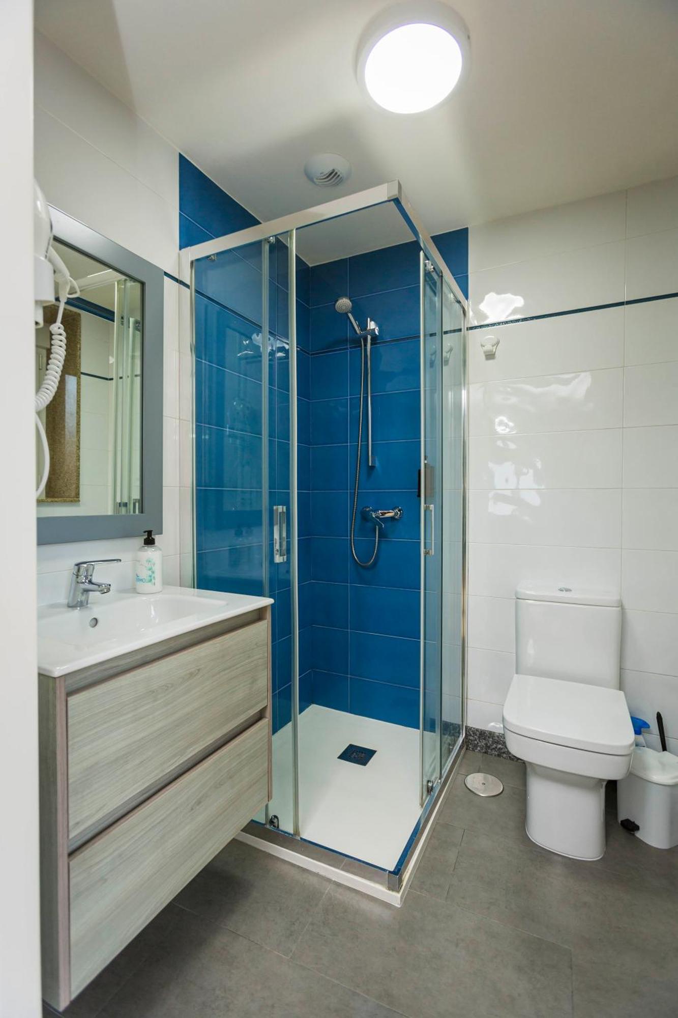 Apartamentos Curras En Tourinan Dış mekan fotoğraf